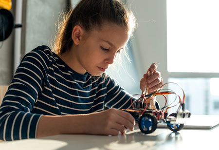 Here Are Three Trends In Robotics Education